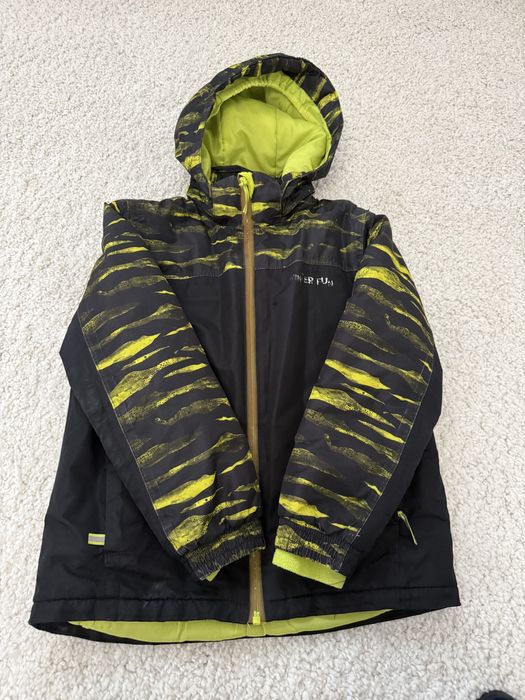 Лижна куртка на хлопчика 10 років