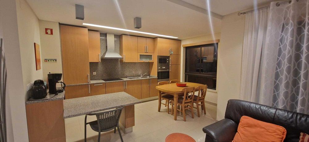 Apartamento T1 para férias com piscina a 100m praia São Martinho Porto