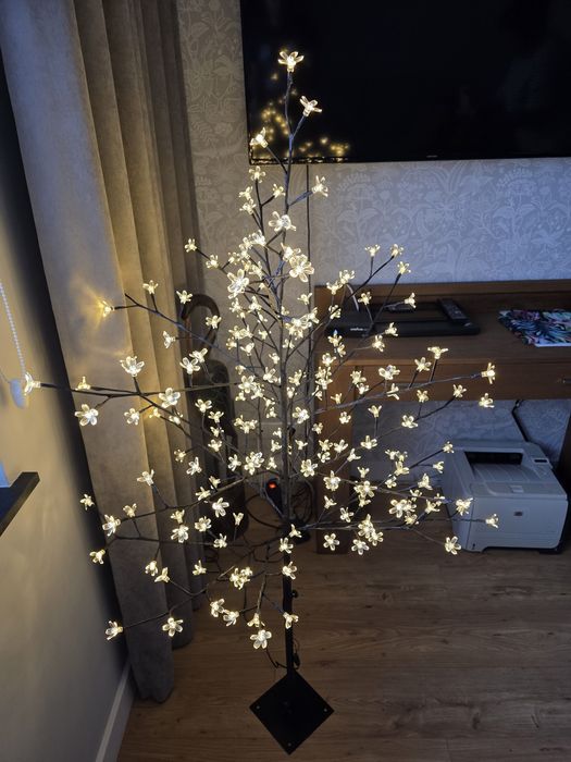 Drzewko dekoracyjne led świecące świąteczne  ozdoba na święta