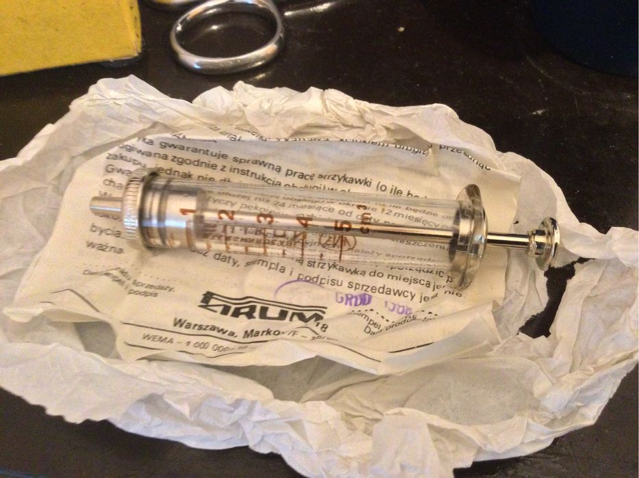 Strzykawka szklana.PRL,zabytek,antyk,starocie,okazja,medycyna,apteka