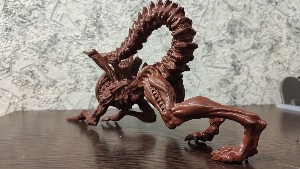 Фигурка Чужой Alien 24см в длинну