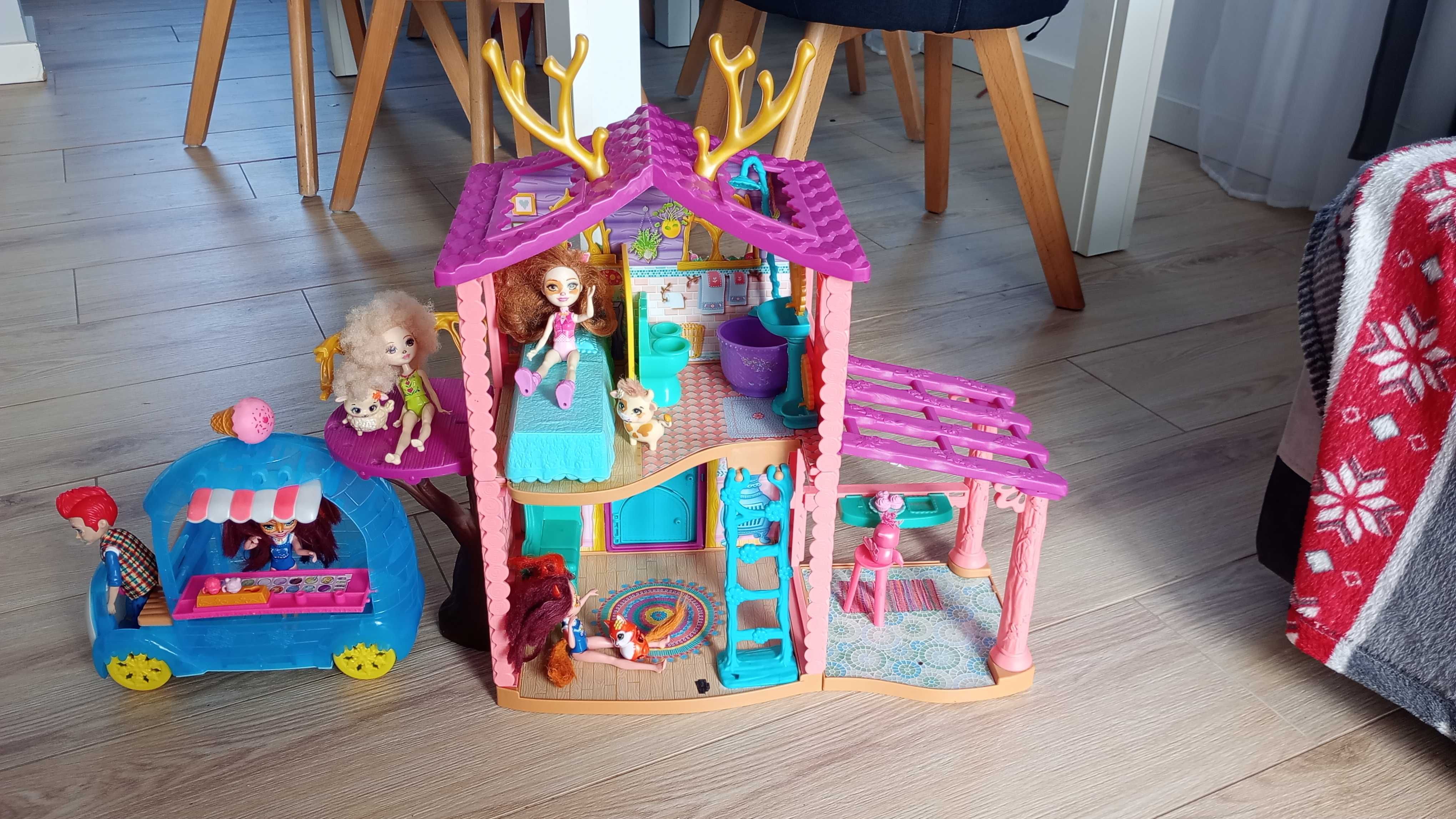 Domek Enchantimals plus lodziarnia, lalki