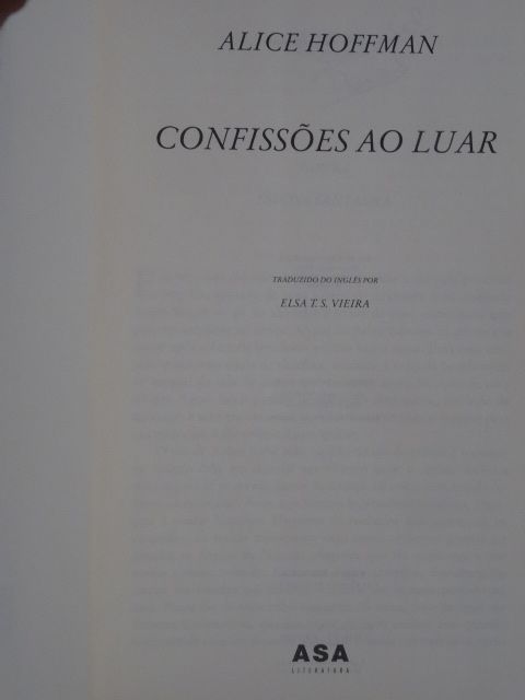 Confissões ao Luar de Alice Hoffman