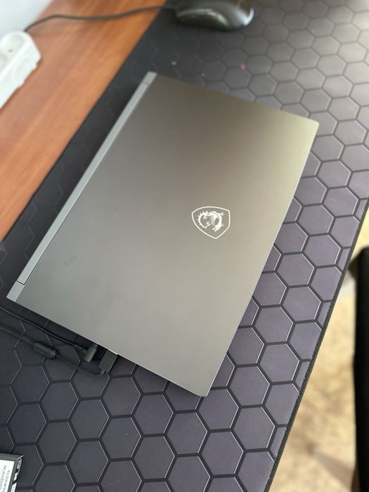 Ноутбук ігровий MSI на і5 на RTX4050 6gb, 16gb Ram, SSD 512