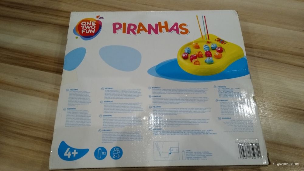 Gra zręcznościowa piranie