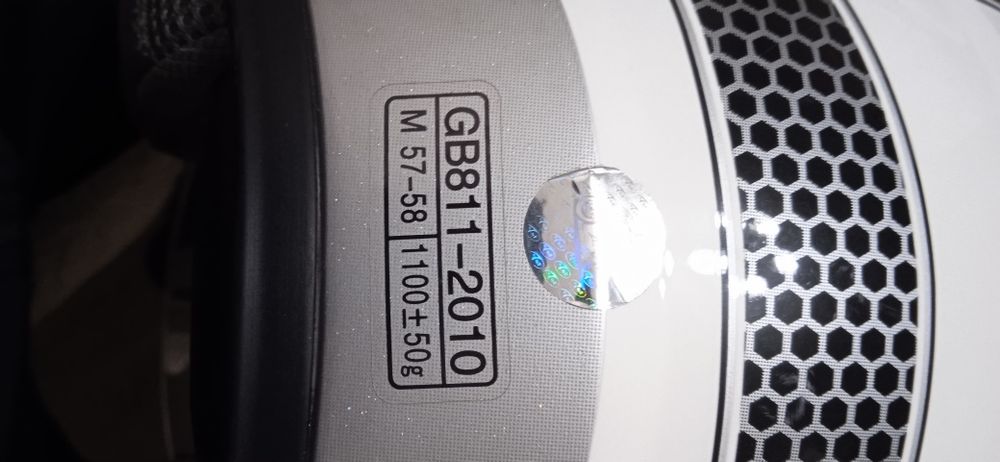 Продам мотошлем открытый