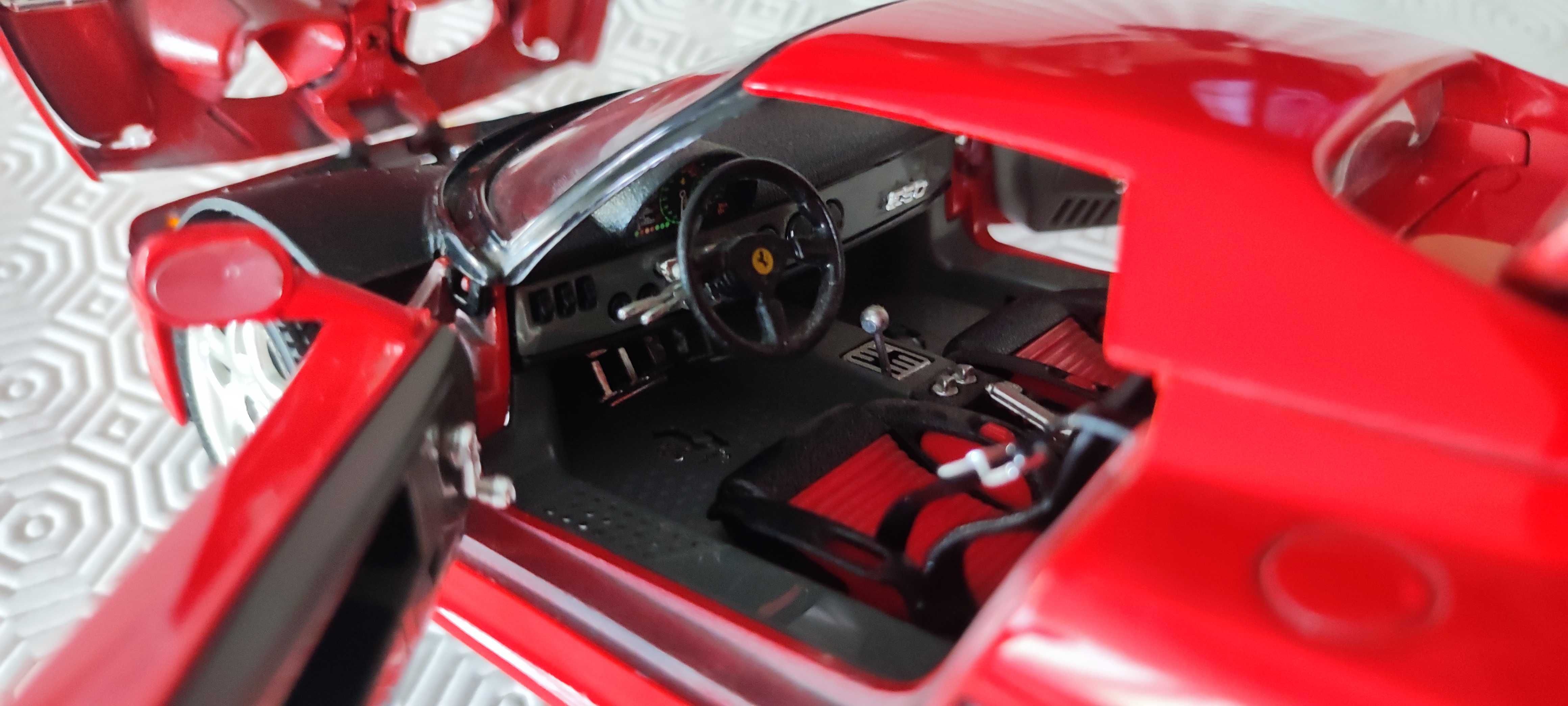 Ferrari F50 em Metal Bburago 1/18