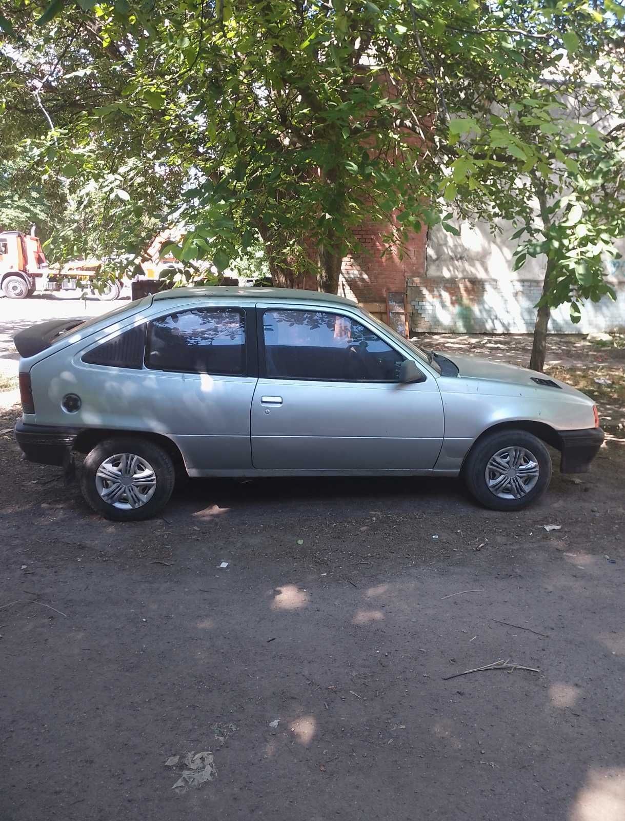 Продам Опель Кадет