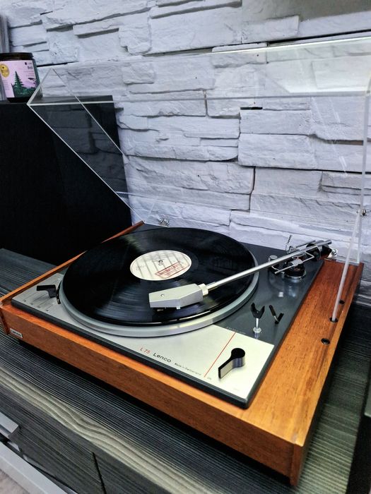 Gramofon Lenco L75 Swiss Legenda vintage