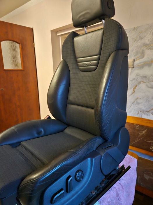 Sprzedam Fotele S4 B6