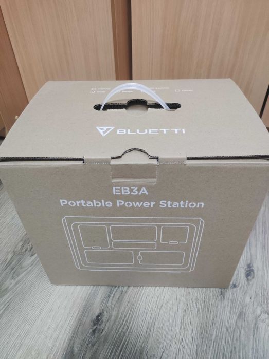 Зарядна станція Bluetti EB3A