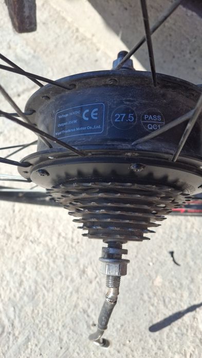 Продам мотор колесо