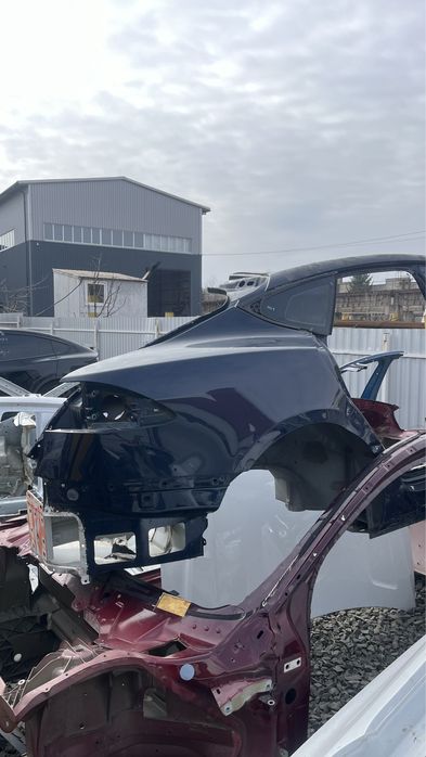 Четверть сапожок поріг стійка Tesla Тесла 3 Y S