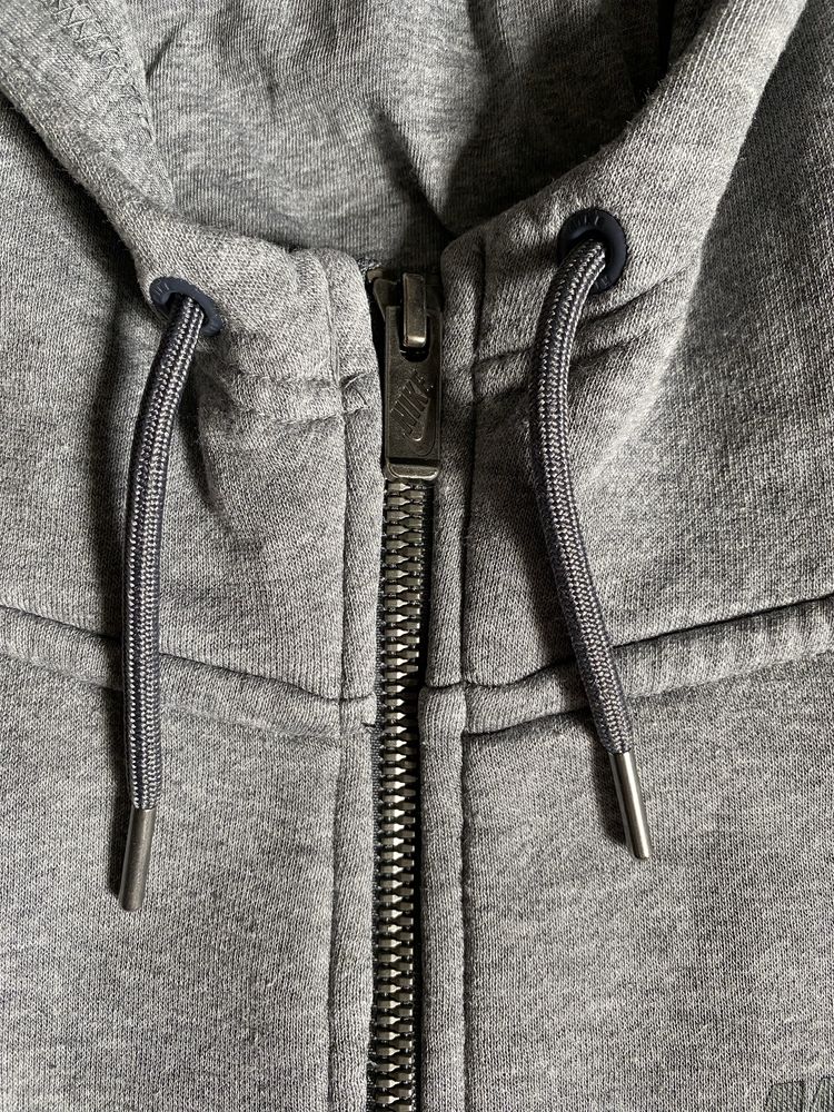 Кофта Nike серая