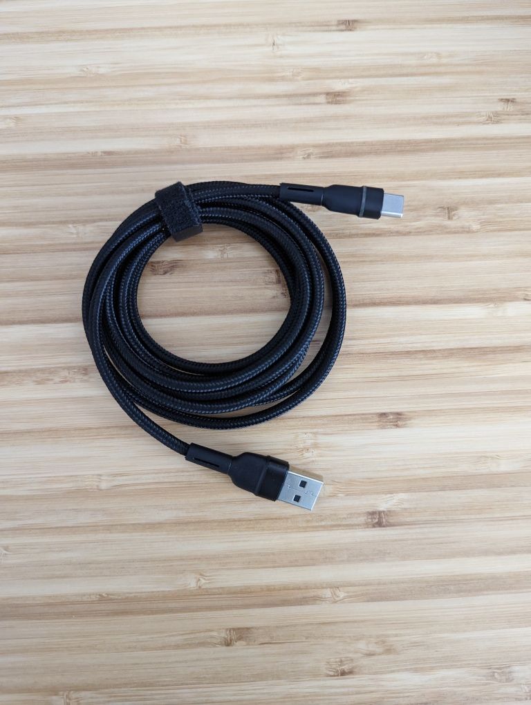 Cabo UBC  USB c (2 metros, led rgb)