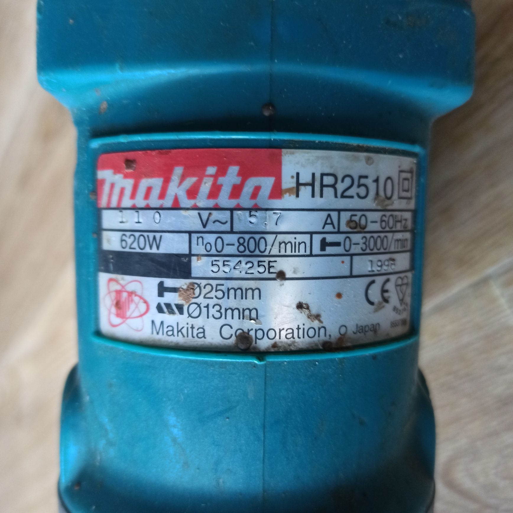 Młotowiertarka MAKITA HR2510 na 110V MADE in JAPAN jest SOLIDNA
