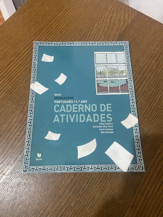 Manuais e Caderno de Atividades Português 11 ano