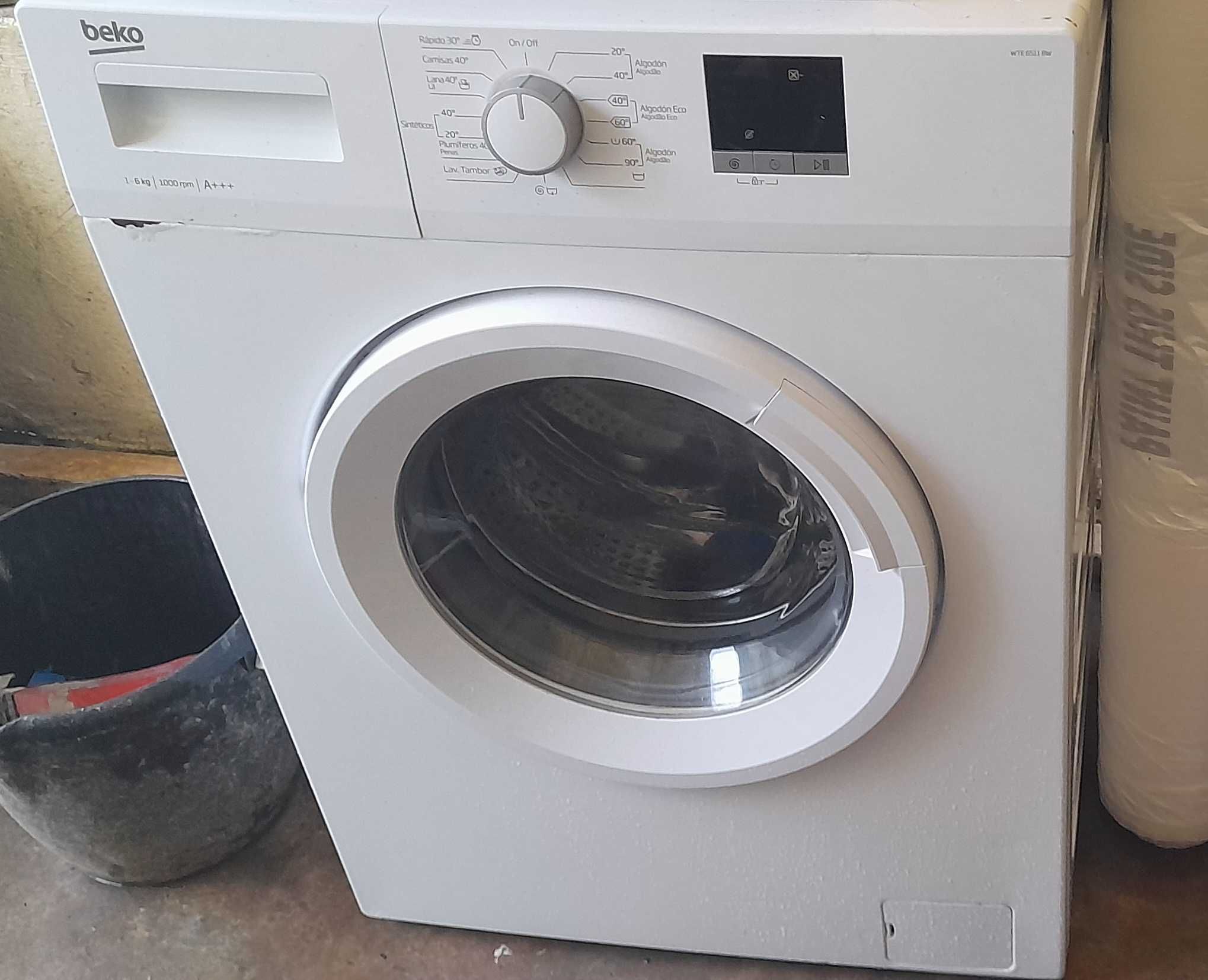 Vendo maquina de lavar de 6 kg  e televisão LG