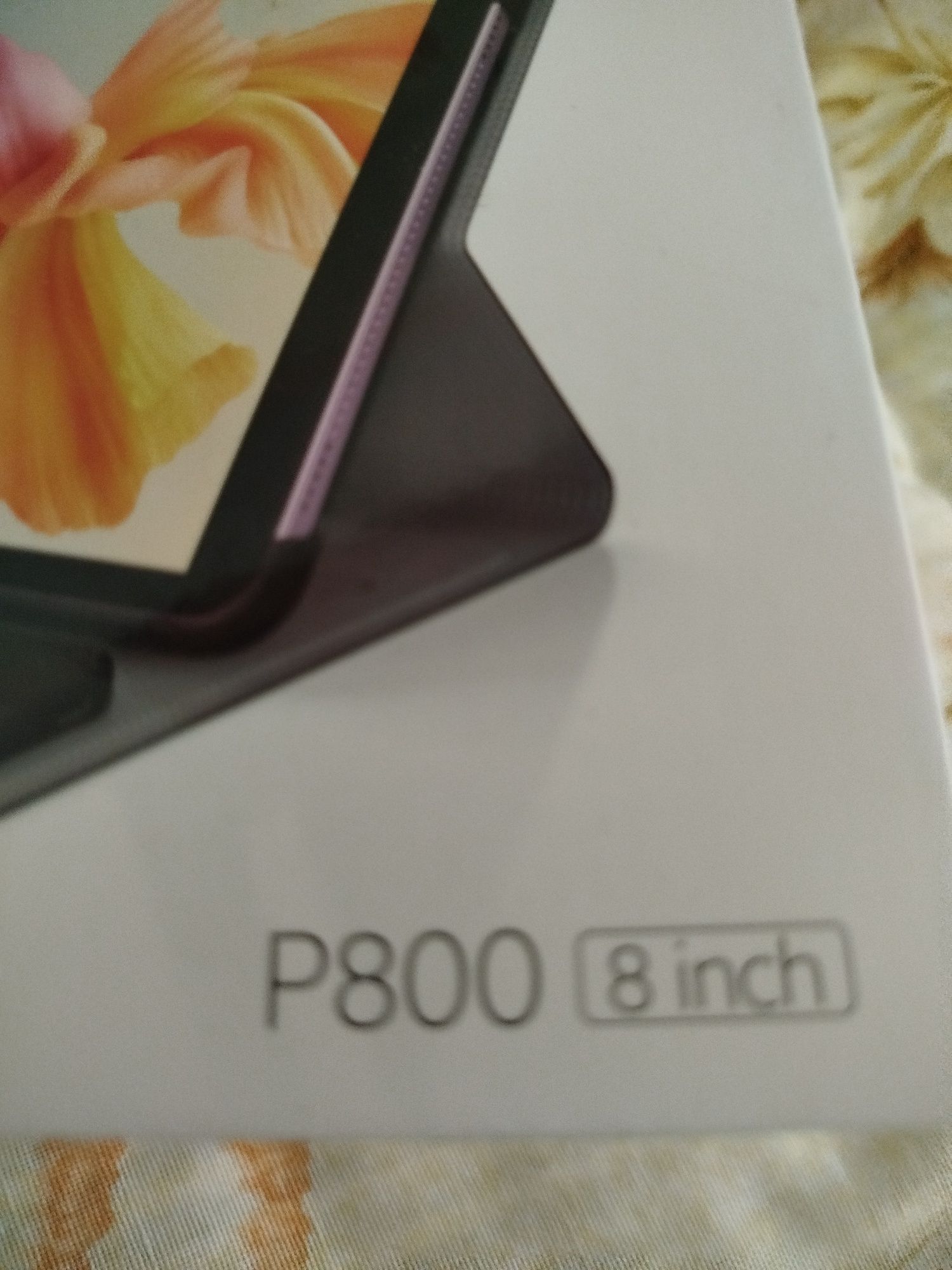 Tablet com teclado 8 "
