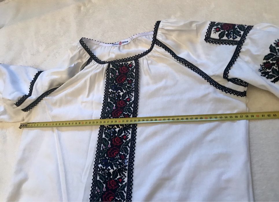 Блузка вишиванка жіноча 42р