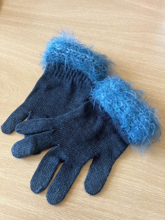 Luvas novas cor petróleo