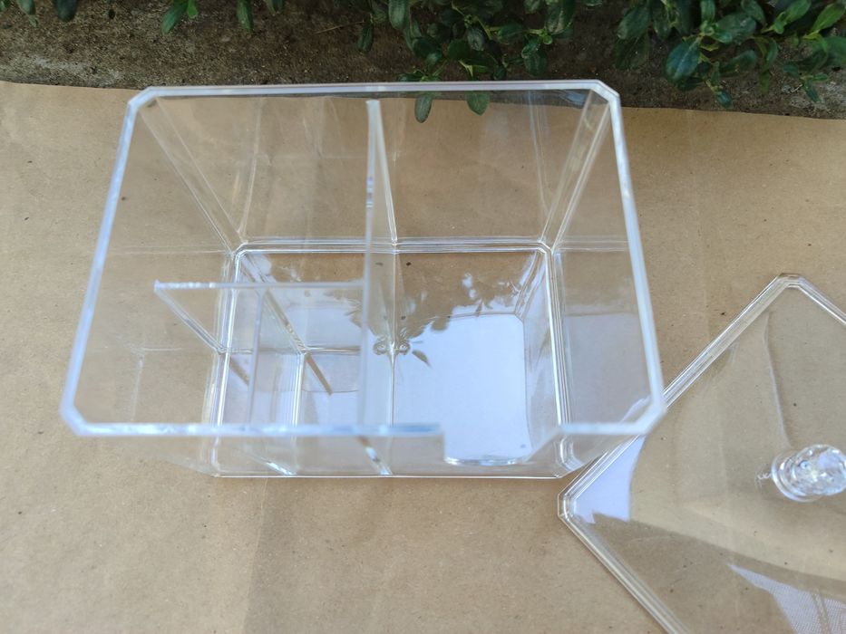 Акриловий органайзер для ватних дисків і паличок