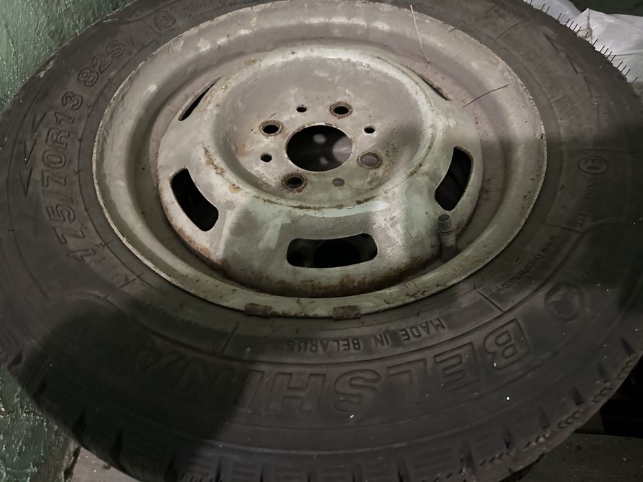 Продам зимові шини 175/70r13