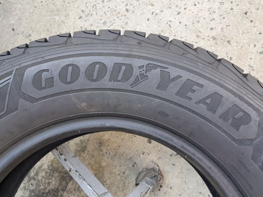 Резина зимова, 205/75 R16C Good Year Ultra Grip Cargo (арт. 14158)