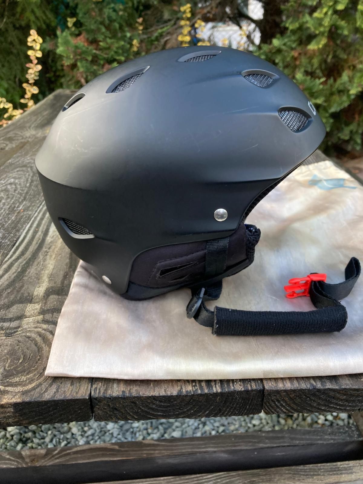 Kask narciarski XS