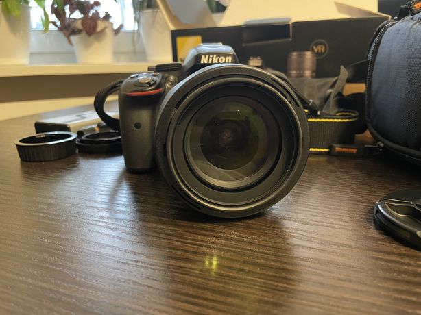 Nikon D5300 + obiektyw 18-105 + dodatki