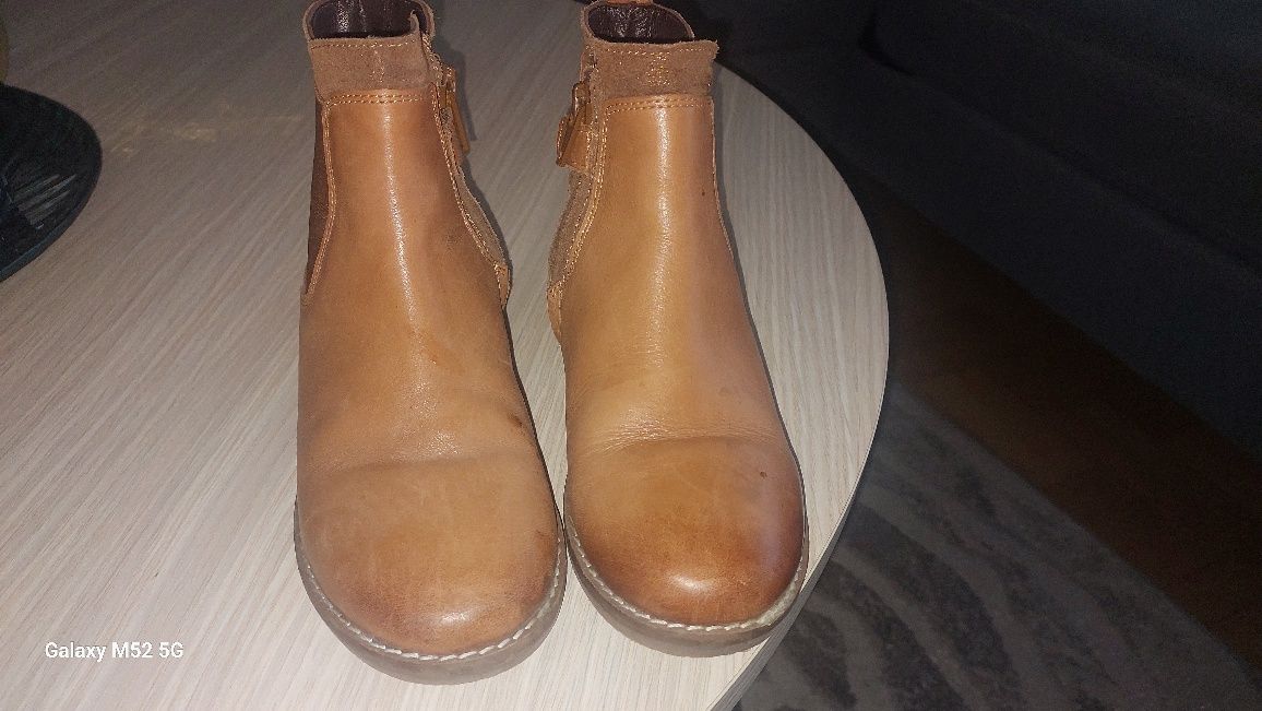 Karmelowe brązowe skórzane botki dziewczęce Friboo rozmiar 30