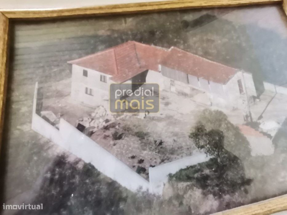 Moradia T4 para Restauro