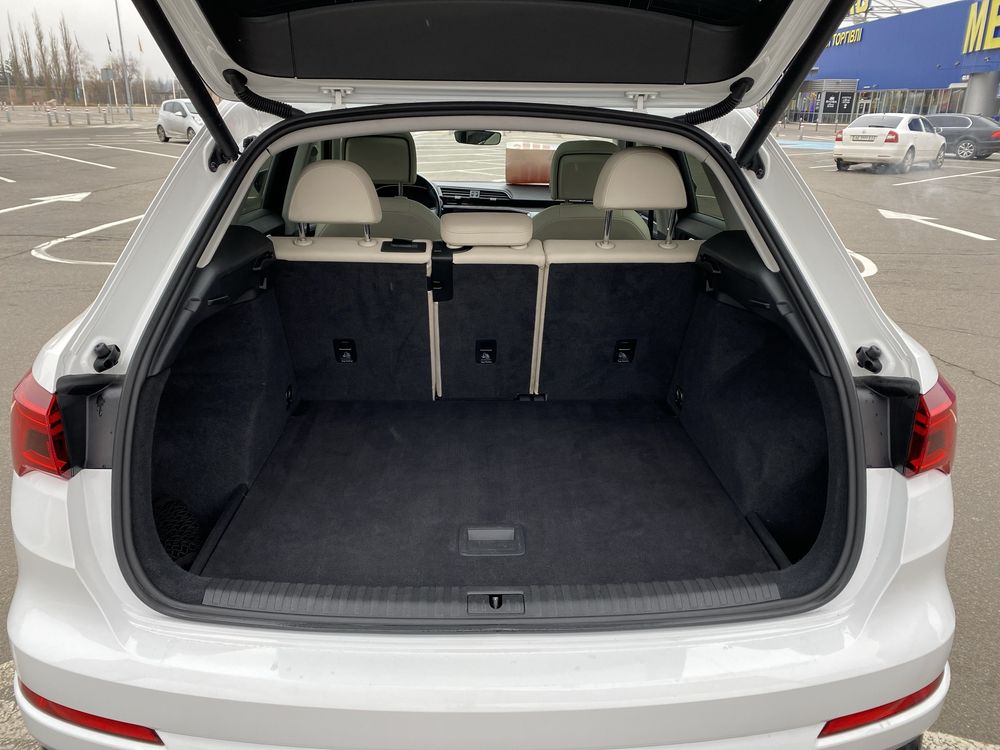 Audi (1570) Q3 (ВНЕСОК від 30%) Авторинок МЕТРО Кривий Ріг