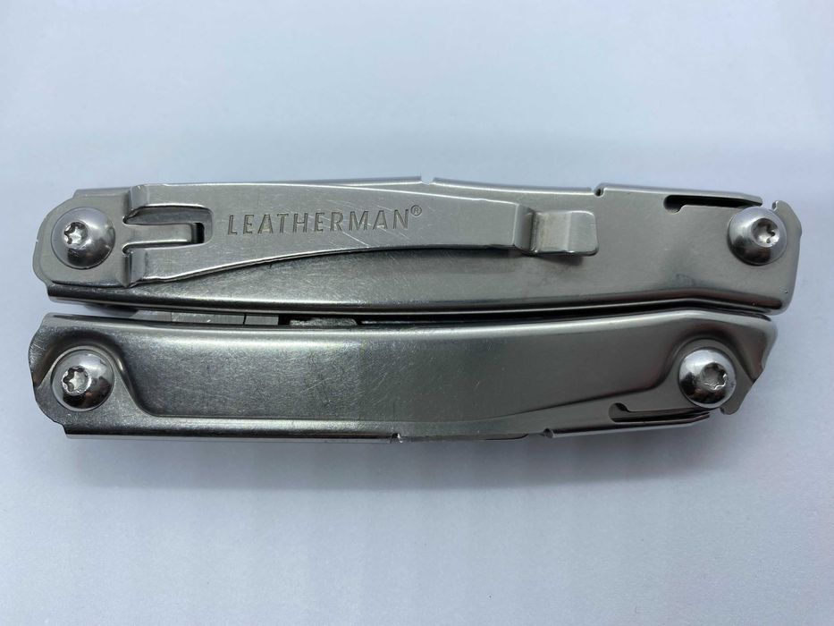 Мультитул инструмент Leatherman Rev