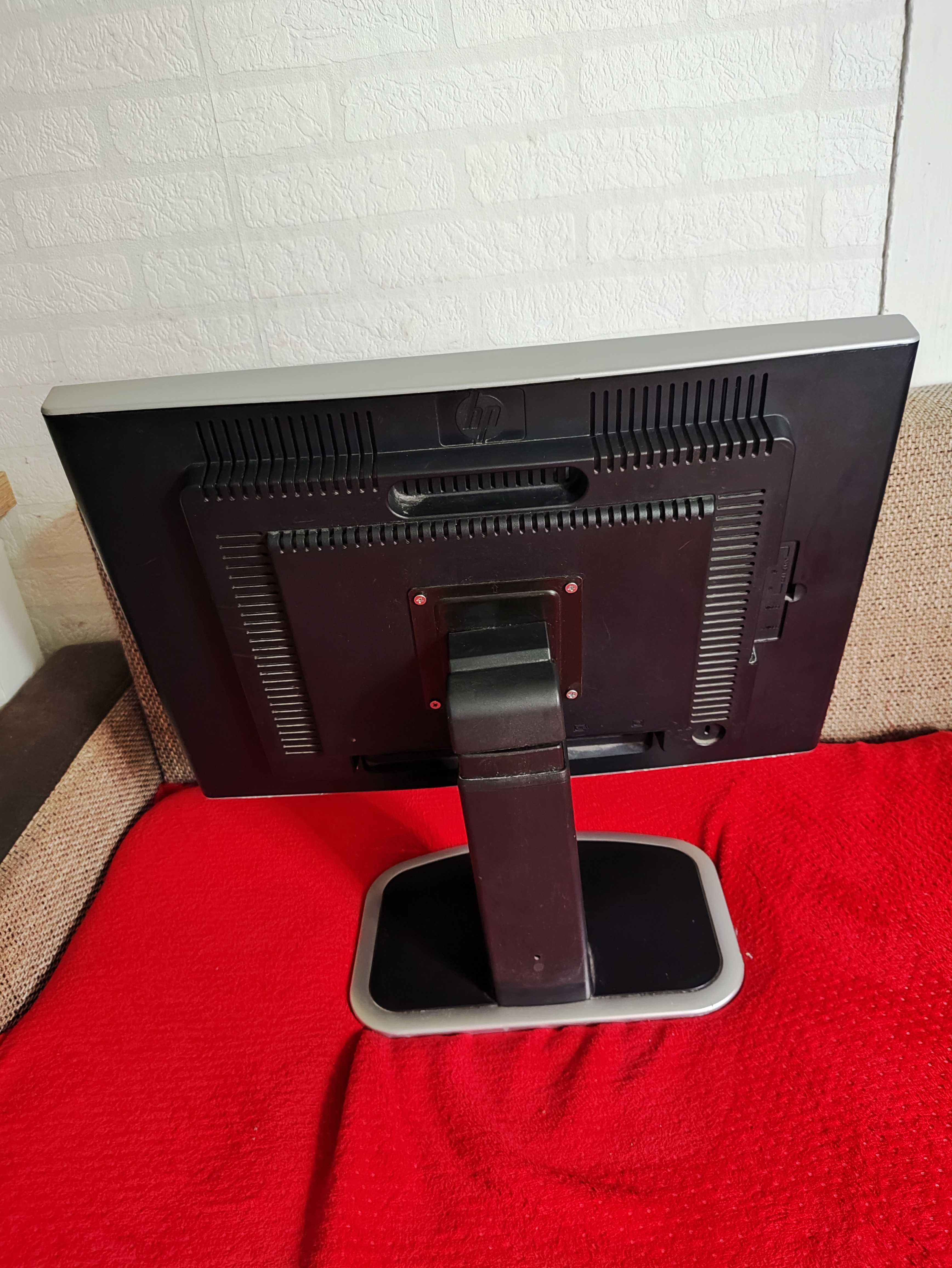 Monitor LCD HP 2335 23 cale panoramiczny do Komputera PC DVI VGA