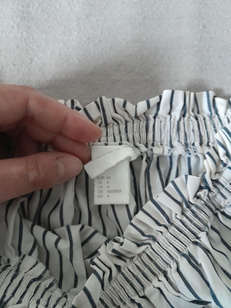 Bluzka hiszpanka H&M