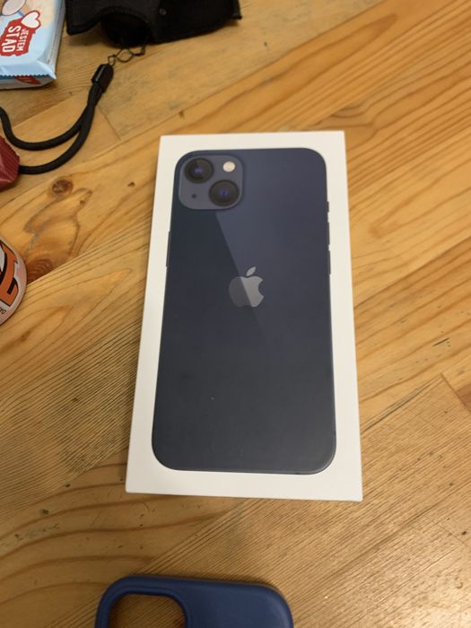 Iphone 13 midnight 128gb