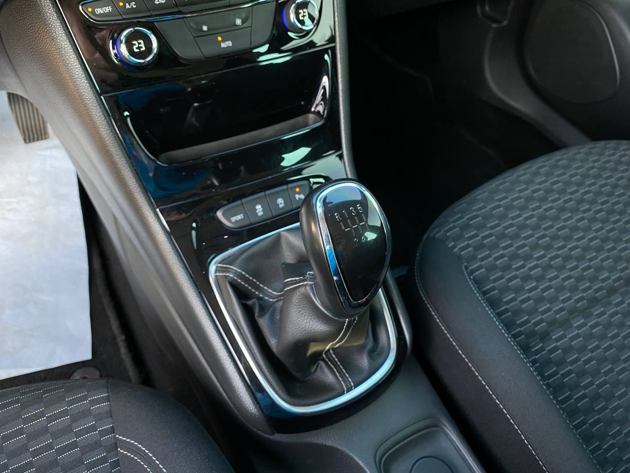 Opel Astra №2871 (ВНЕСОК від 15%) Альянс Авто Кривий Ріг