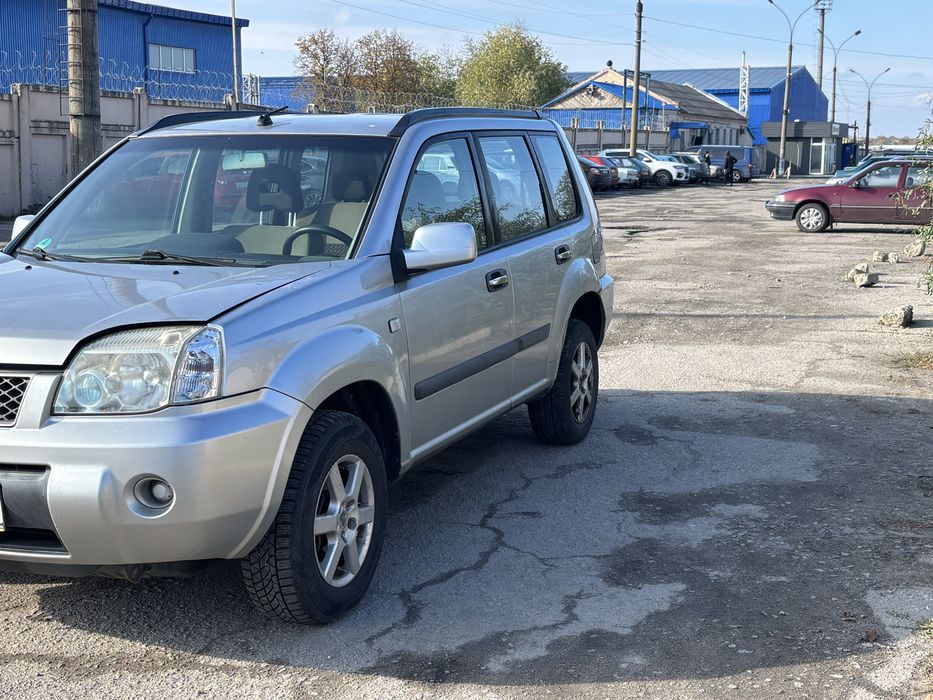 Nissan Xtrail 2.2 DIESEL