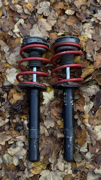 Передні Стойки Стійки БМВ Е39 стійки пружини стойки бмв е39 Шрот BMW