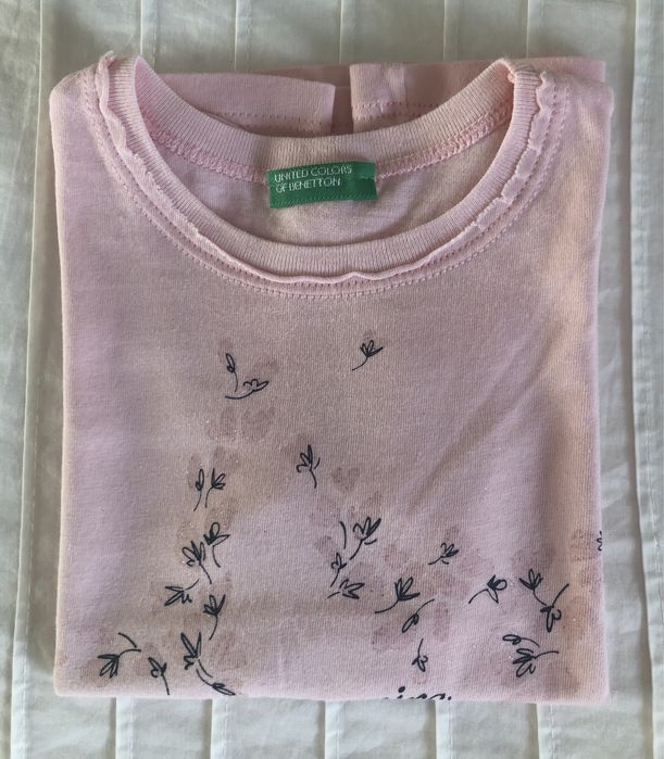 T-shirt Benetton tamanho 2 anos