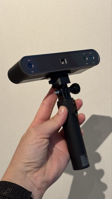 revopoint POP 3 ручний 3D Scanner
