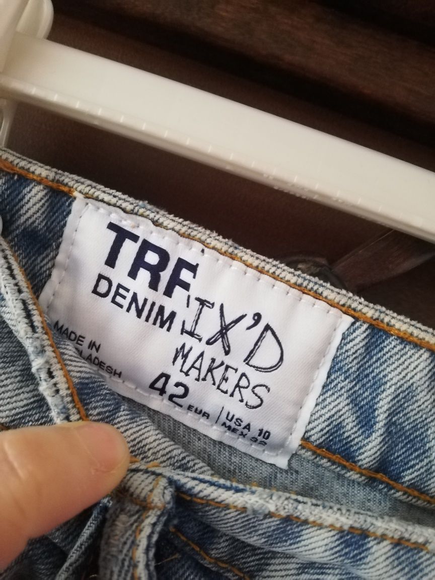 Zara by TRF spodnie jeansowe, jeansy rozmiar 42