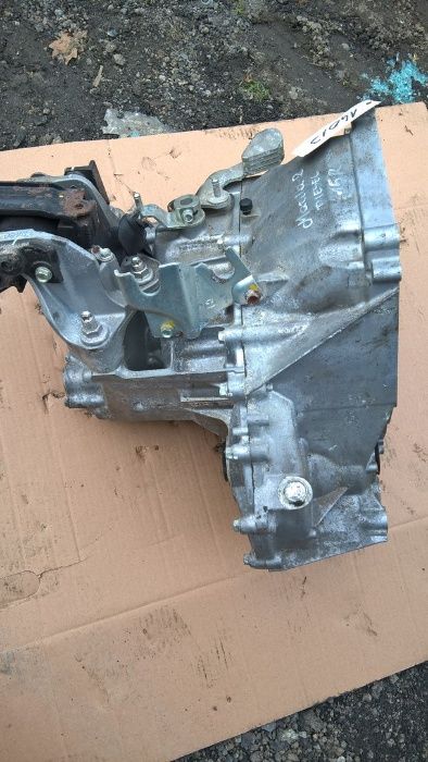 Mazda 2 15r 1,5d skrzynia biegów manualna