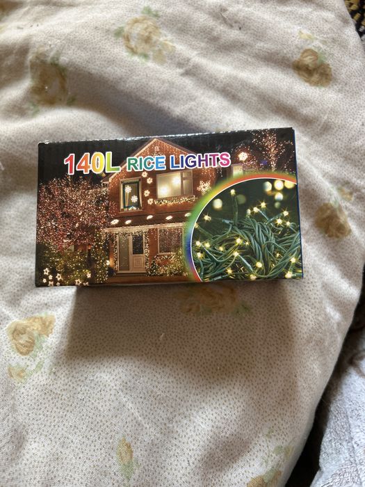 Luzes de natal nunca utilizadas