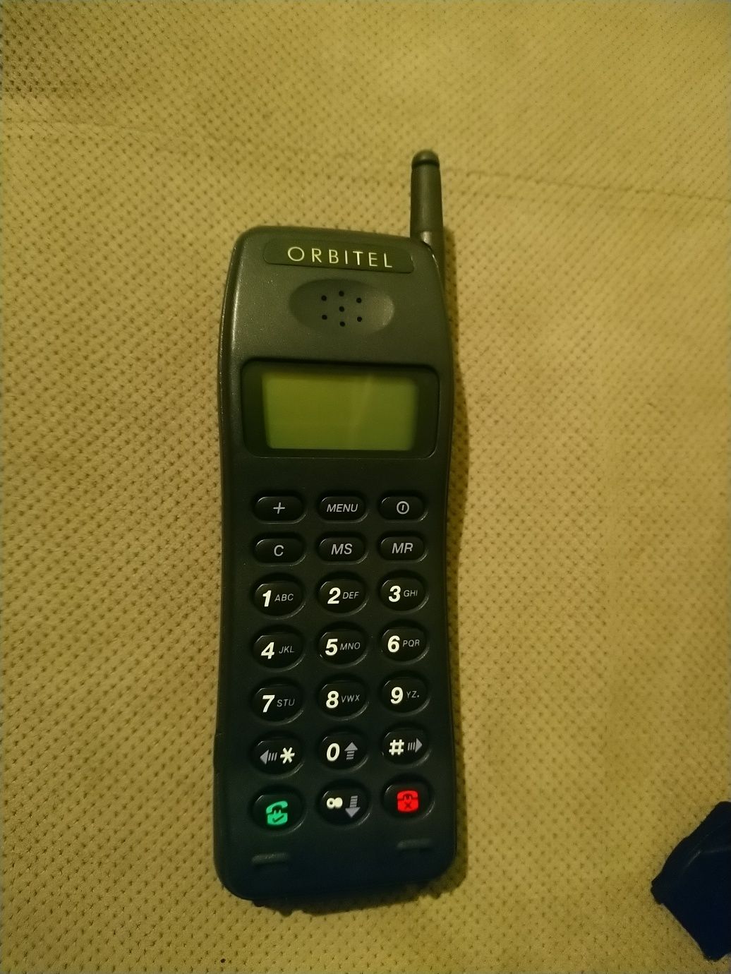 Telefon komórkowy orbitel 902