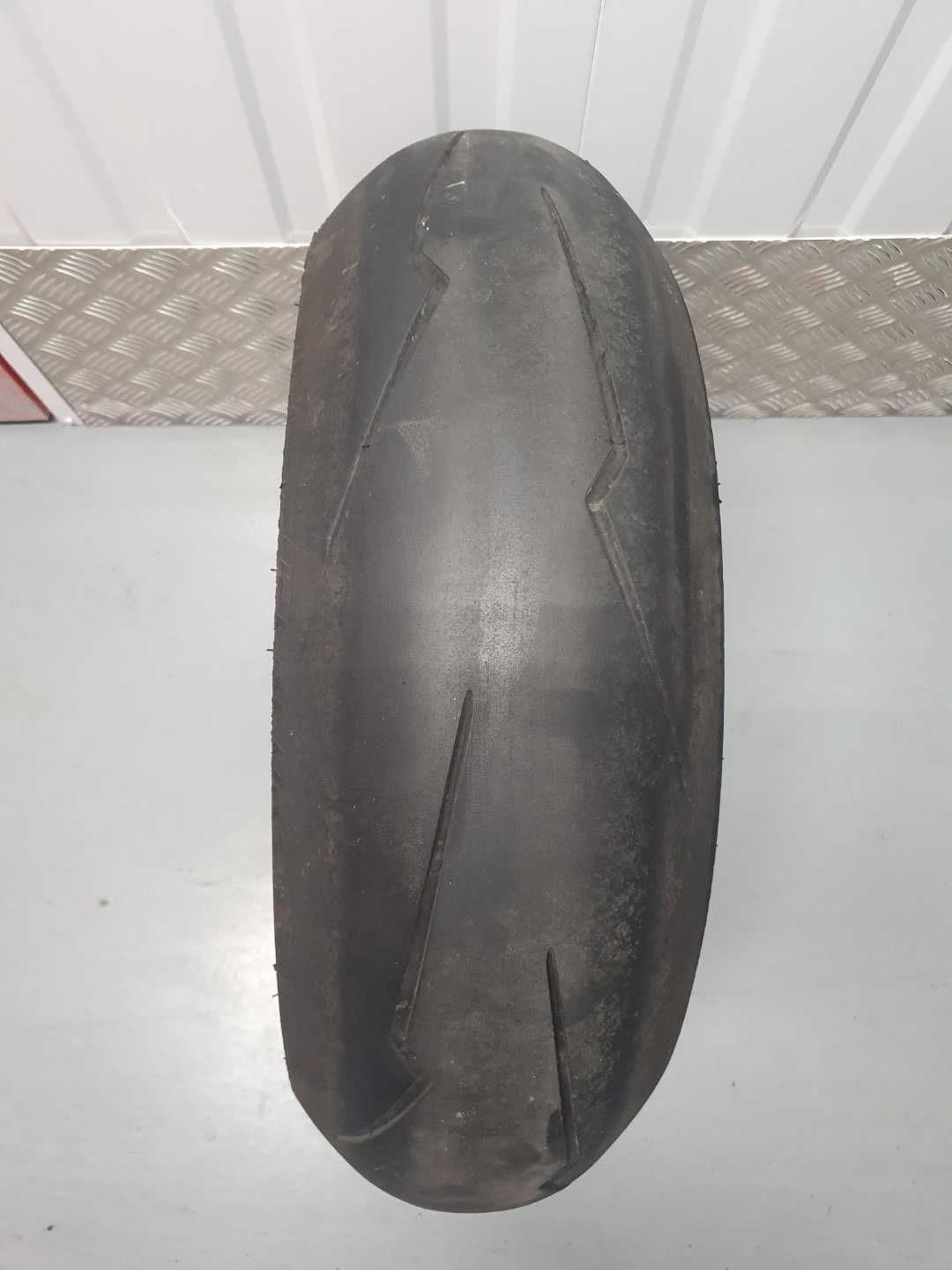 Opona Pirelli Diablo SuperCorsa SP TYŁ używana