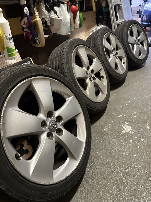 Felgi toyota 5x100 z oponami 215/45/17