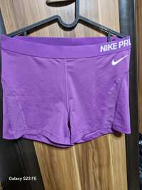 Spodenki krotkie damskie Nike rozmiar XL stan idealny