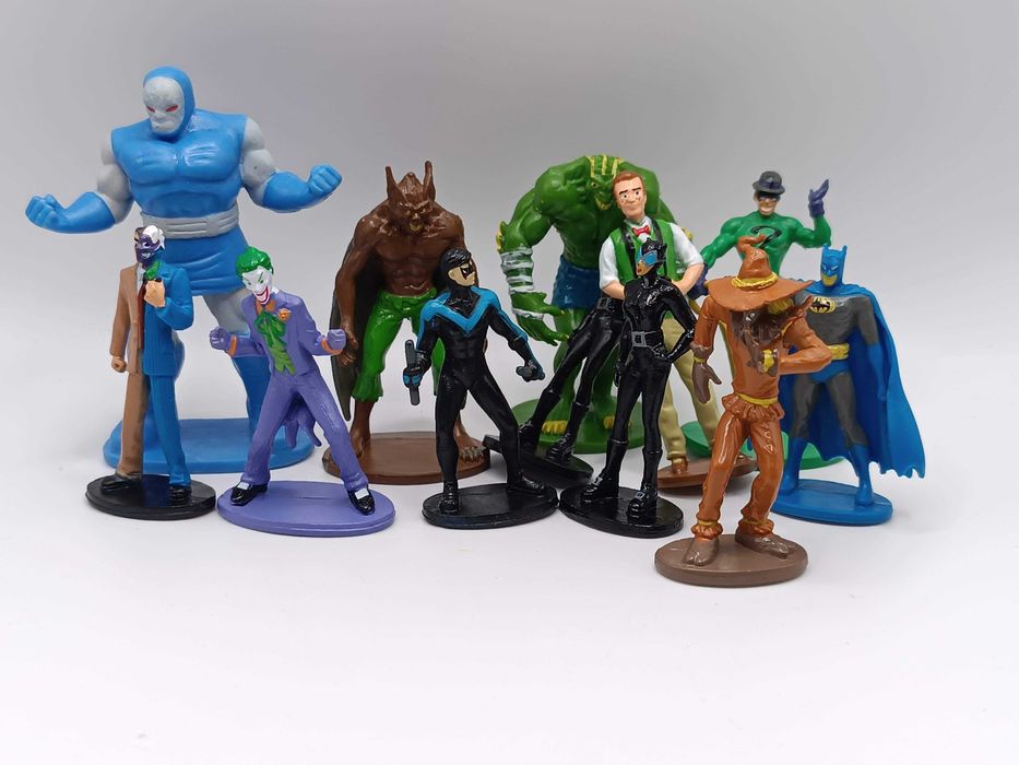 Zestaw 12 małych figurek DC Batman, Joker Strach na wróble kolekcja K1